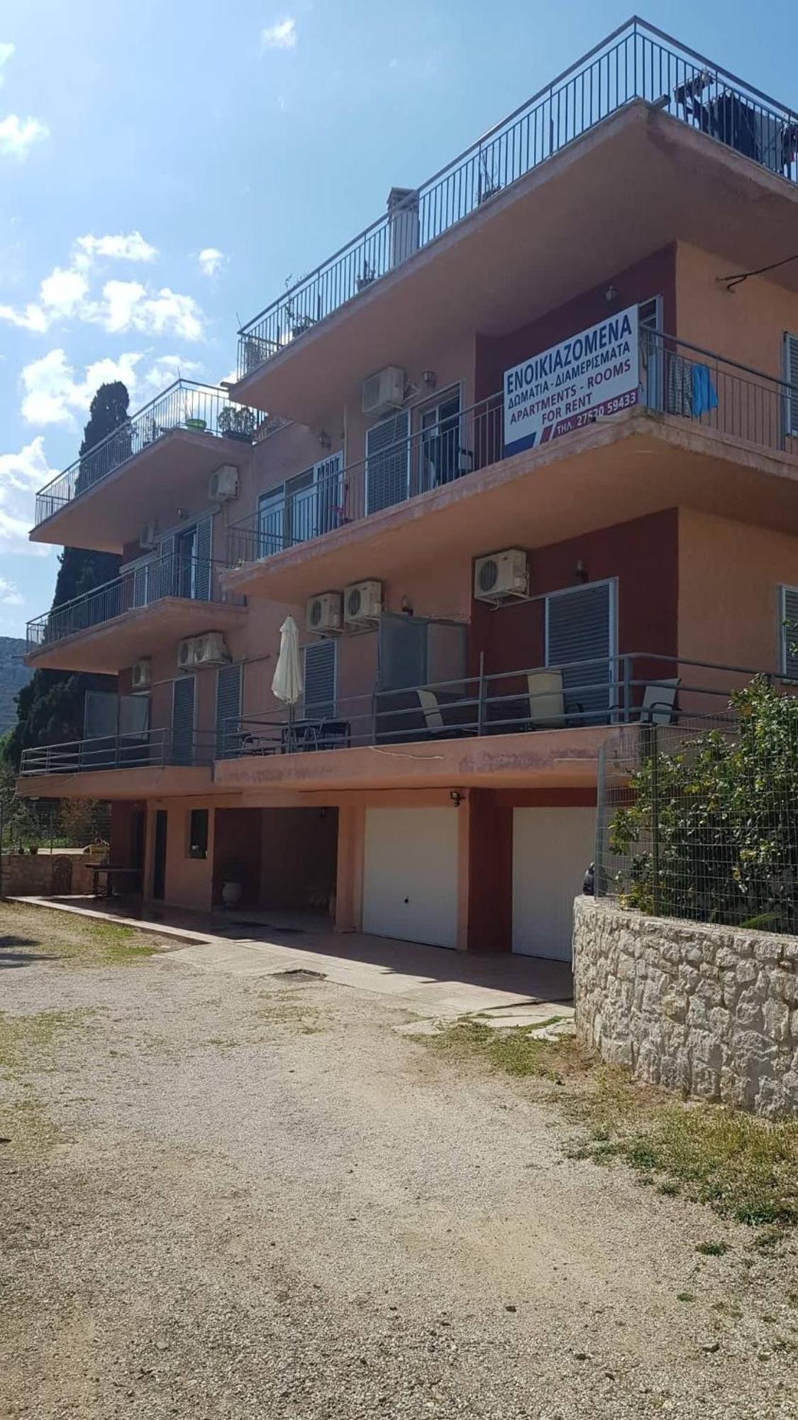 Athina Apartments טולון מראה חיצוני תמונה