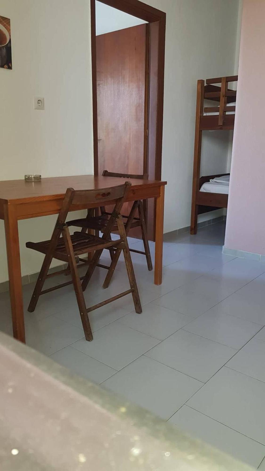Athina Apartments טולון מראה חיצוני תמונה