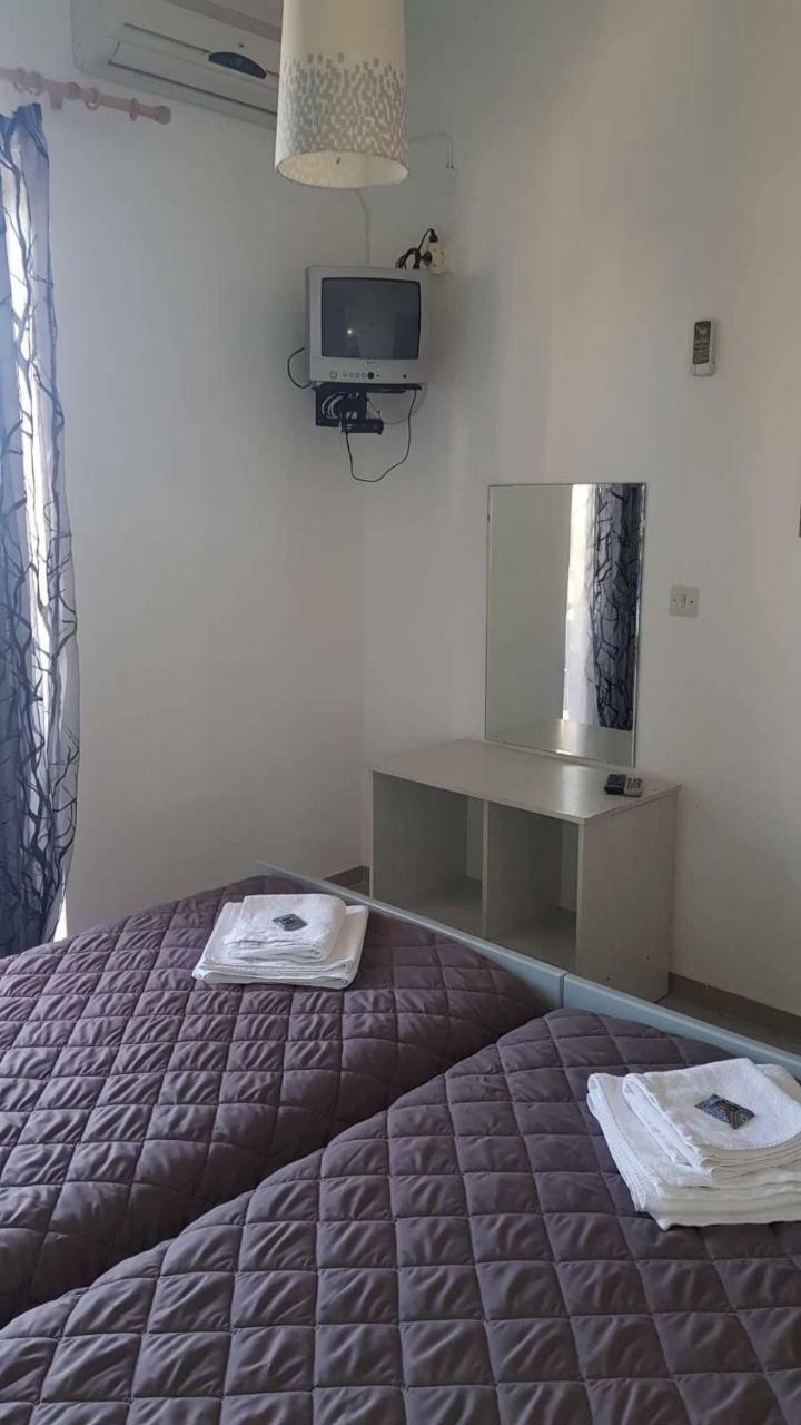 Athina Apartments טולון מראה חיצוני תמונה