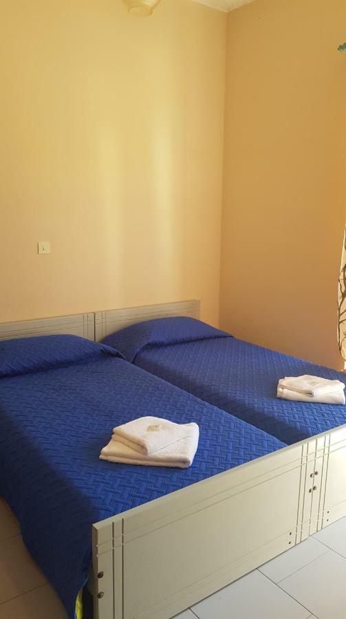 Athina Apartments טולון מראה חיצוני תמונה