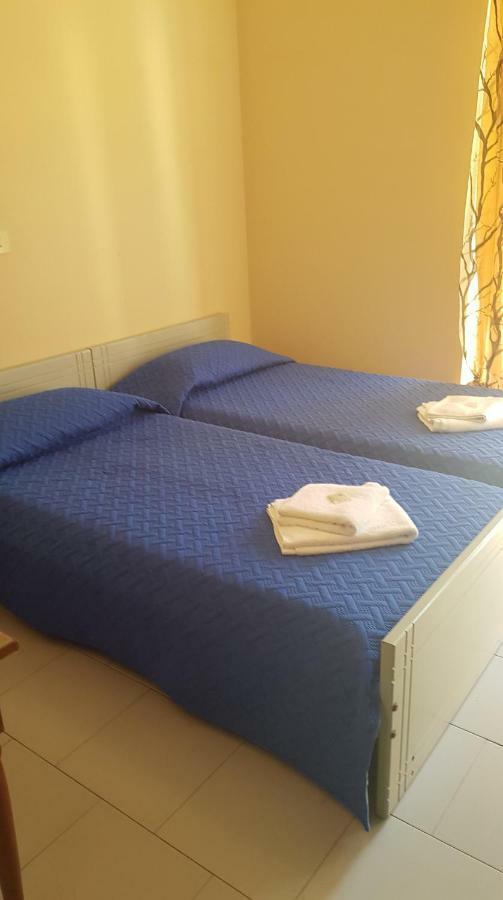 Athina Apartments טולון מראה חיצוני תמונה